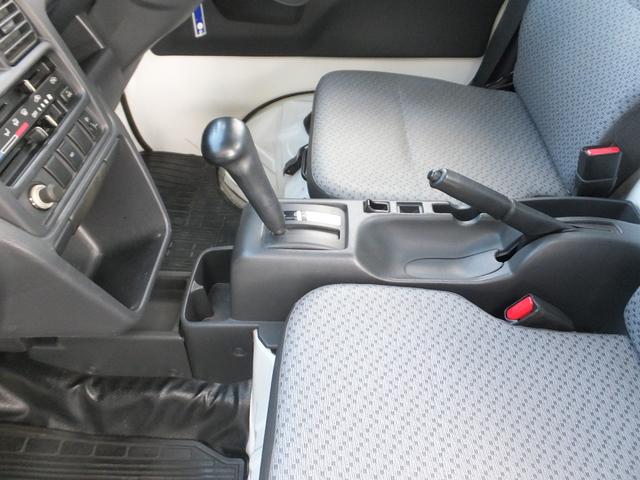 キャリイトラック 4WD◆AT車◆禁煙車◆エアコン◆パワステ◆パワーウインドウ◆純正キーレス◆運転席エアバッグ◆純正CDオーディオ◆リヤ障害物センサー◆車検R8年4月◆(19枚目)