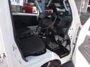 ＫＸ　４ＷＤ◆ＡＴ◆エアコン◆パワステ◆パワーウインドウ◆純正キーレス◆運転席・助手席エアバッグ◆走行５５，３５０ｋｍ◆純正ＣＤオーディオ◆禁煙車◆（17枚目）