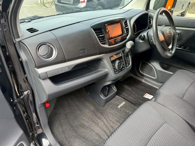 ワゴンRスティングレー X 禁煙車 ETC ナビ TV CD ミュージックプレイヤー接続可 HIDヘッドライト スマートキー オートエアコン AW14インチ 電動格納ミラー ベンチシート フルフラット アイドリングストップ(4枚目)