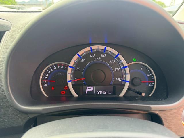 ワゴンRスティングレー X 禁煙車 ETC ナビ TV CD ミュージックプレイヤー接続可 HIDヘッドライト スマートキー オートエアコン AW14インチ 電動格納ミラー ベンチシート フルフラット アイドリングストップ(9枚目)