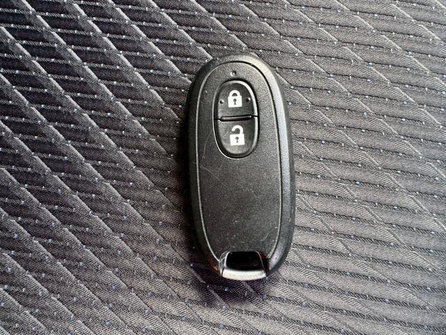 ワゴンRスティングレー X 禁煙車 ETC ナビ TV CD ミュージックプレイヤー接続可 HIDヘッドライト スマートキー オートエアコン AW14インチ 電動格納ミラー ベンチシート フルフラット アイドリングストップ(13枚目)