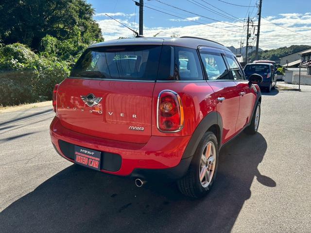 MINI MINI COOPER CROSSOVER