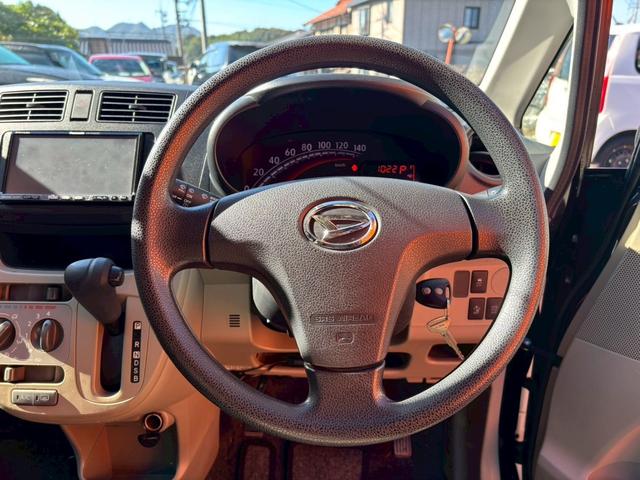 ムーヴ L SA 禁煙車 衝突被害軽減システム ETC HDDナビ バックカメラ フルセグTV Bluetooth CD DVD キーレス 電動格納ミラー AW14インチ ベンチシート ABS 横滑り防止装置(4枚目)