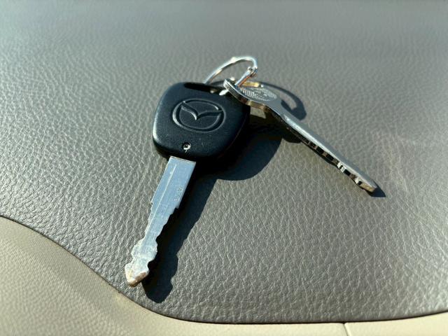 キャロル GS ナビ TV CD キーレスエントリー 電動格納ミラー ABS 盗難防止システム エアコン パワーウィンド パワーステアリング 運転席・助手席エアバック 衝突安全ボディ(10枚目)