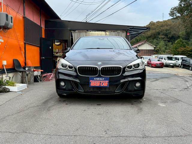 2シリーズ 218dアクティブツアラー Mスポーツ ディーゼルターボ ETC HDDナビ バックカメラ Bluetooth CD DVD USB スマートキー オートエアコン 電動格納ミラー オートライト AW17インチ ABS フォグライト(2枚目)