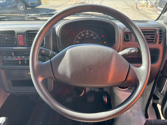 キャリイトラック KCエアコン・パワステ 5速MT エアコン パワーステアリング AM/FMラジオ 三方開(4枚目)