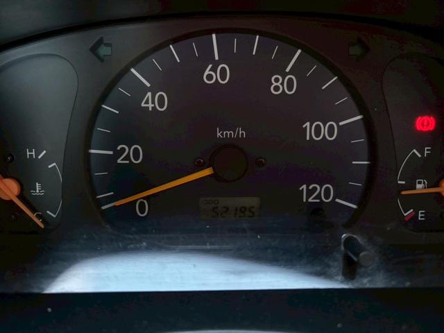 キャリイトラック ＫＵスペシャル　ＣＤ　エアコン　パワーステアリング　三方開（6枚目）