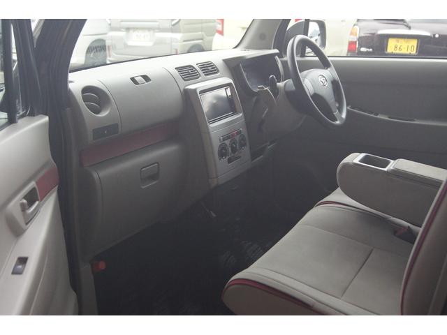 ムーヴコンテ Ｌ　黒／白ツートン　ナビ　バックカメラ　ＥＴＣ　エンジン交換済（8枚目）