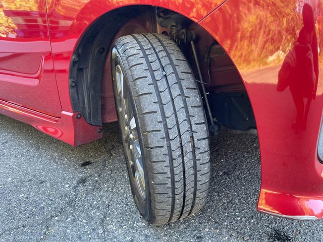 スペーシアカスタム ハイブリッドＸＳ　純正８インチナビ　ＴＶ　ＥＴＣ　両側電動スライドドア　全方向カメラ　ヘッドアップディスプレイ　スマートキー２個　ツートンカラー（12枚目）