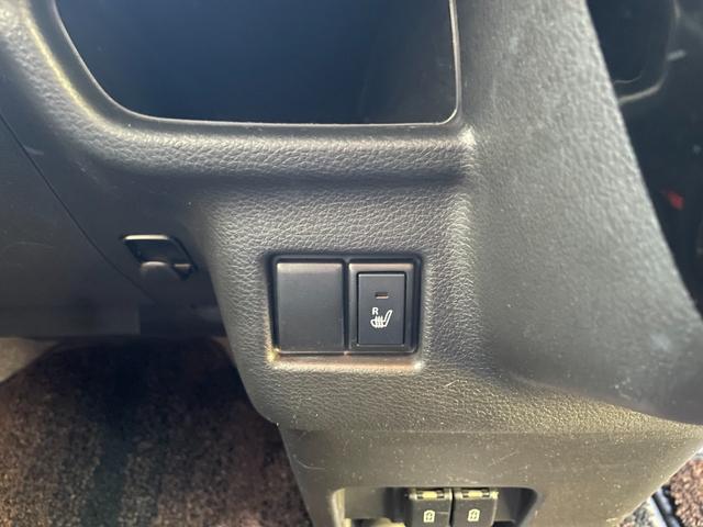 スペーシアカスタム ハイブリッドＸＳ　純正８インチナビ　ＴＶ　ＥＴＣ　両側電動スライドドア　全方向カメラ　ヘッドアップディスプレイ　スマートキー２個　ツートンカラー（24枚目）