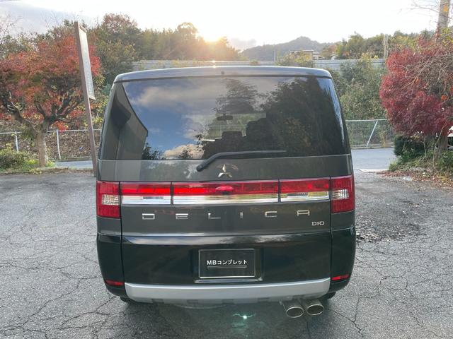 デリカD:5 D パワーパッケージ 4WD ディーゼル 両側電動スライドドア ナビTV ETC バックカメラ 社外アルミホイール マフラー スタッドレスタイヤホイール付(3枚目)