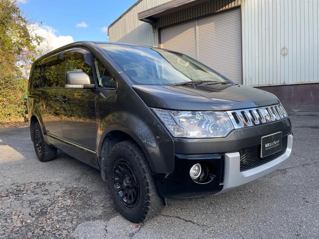 デリカD:5 D パワーパッケージ 4WD ディーゼル 両側電動スライドドア ナビTV ETC バックカメラ 社外アルミホイール マフラー スタッドレスタイヤホイール付(6枚目)