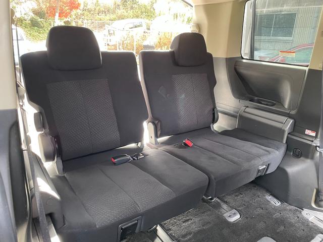 デリカD:5 D パワーパッケージ 4WD ディーゼル 両側電動スライドドア ナビTV ETC バックカメラ 社外アルミホイール マフラー スタッドレスタイヤホイール付(19枚目)