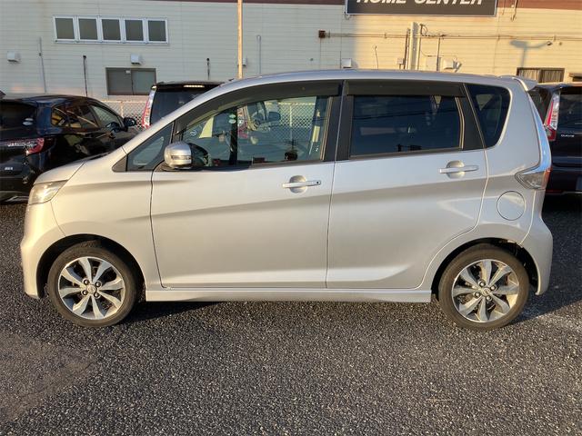 デイズ ハイウェイスター Gターボ ETC 全周囲カメラ ナビ TV オートライト スマートキー 電動格納ミラー ターボ CVT ESC ミュージックプレイヤー接続可 エアコン パワーステアリング パワーウィンドウ(17枚目)