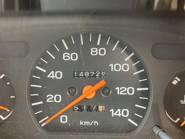 サンバーバン 　４ＷＤ　ＡＴ　両側スライドドア　アルミホイール　エアコン　ＣＤ（21枚目）