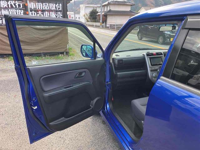 ゼスト スポーツ G ダイナミック スペシャル 4WD 社外アルミ ディスチャージライト ドラレコ ナビ TV キーレス ベンチシート AT 盗難防止システム ABS CD 衝突安全ボディ エアコン パワーステアリング パワーウィンドウ(27枚目)