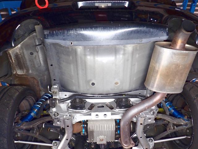 S2000 ベースグレード サーキット仕様 ワイヤースロットル仕様 無限製ハードトップとエキマニ VOLTEXのGTウイング ZEAL車高調 クスコLSD イケア製アッパーアーム ALTEX製 bremboブレーキキット(65枚目)