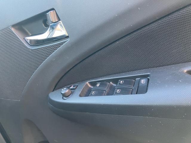 ムーヴ カスタム　Ｘ　ＳＡ　プッシュスタート　スマートキー　純正エアロ　バックカメラ　Ｂｌｕｅｔｏｏｔｈ接続　オートライト　衝突安全ボディ　ベンチシート（4枚目）