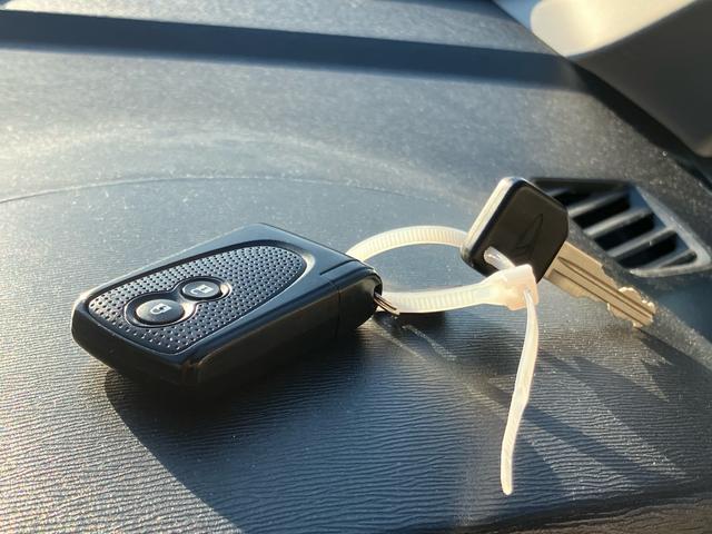 ムーヴ カスタム　Ｘ　ＳＡ　プッシュスタート　スマートキー　純正エアロ　バックカメラ　Ｂｌｕｅｔｏｏｔｈ接続　オートライト　衝突安全ボディ　ベンチシート（12枚目）