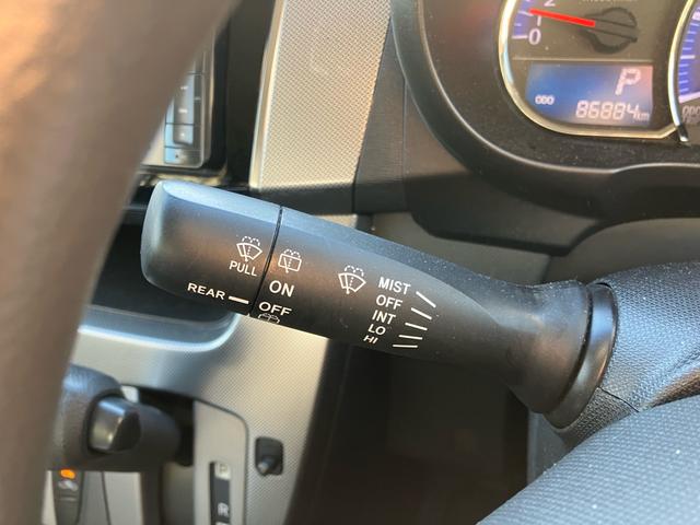 ムーヴ カスタム　Ｘ　ＳＡ　プッシュスタート　スマートキー　純正エアロ　バックカメラ　Ｂｌｕｅｔｏｏｔｈ接続　オートライト　衝突安全ボディ　ベンチシート（13枚目）