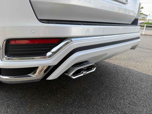ランドクルーザー ZX 4WD 全周囲カメラ クリアランスソナー オートクルーズコントロール レーンアシスト パワーシート 衝突被害軽減システム サンルーフ オートマチックハイビーム オートライト LEDヘッドランプ(15枚目)