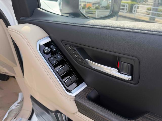 ランドクルーザー ZX 4WD 全周囲カメラ クリアランスソナー オートクルーズコントロール レーンアシスト パワーシート 衝突被害軽減システム サンルーフ オートマチックハイビーム オートライト LEDヘッドランプ(24枚目)