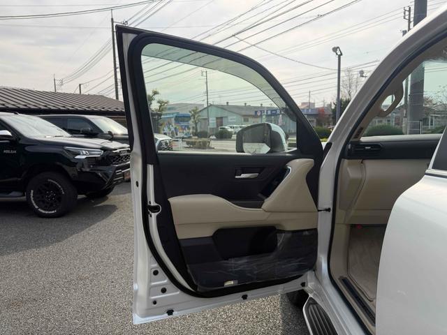 ランドクルーザー ZX 4WD 全周囲カメラ クリアランスソナー オートクルーズコントロール レーンアシスト パワーシート 衝突被害軽減システム サンルーフ オートマチックハイビーム オートライト LEDヘッドランプ(47枚目)