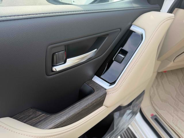 ランドクルーザー ZX 4WD 全周囲カメラ クリアランスソナー オートクルーズコントロール レーンアシスト パワーシート 衝突被害軽減システム サンルーフ オートマチックハイビーム オートライト LEDヘッドランプ(48枚目)