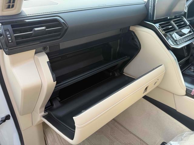 ランドクルーザー ZX 4WD 全周囲カメラ クリアランスソナー オートクルーズコントロール レーンアシスト パワーシート 衝突被害軽減システム サンルーフ オートマチックハイビーム オートライト LEDヘッドランプ(49枚目)