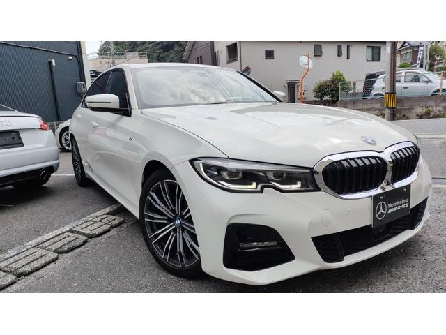 ３シリーズ ３２０ｉ　Ｍスポーツ　１オーナー車両　インテリジェントセーフティ　レーダークルーズコントロール　革シート　ブラインドスポット　パドルシフト　アンビエントライト　パワートランク　全方位カメラ　前後ドラレコ　スペアキー（2枚目）