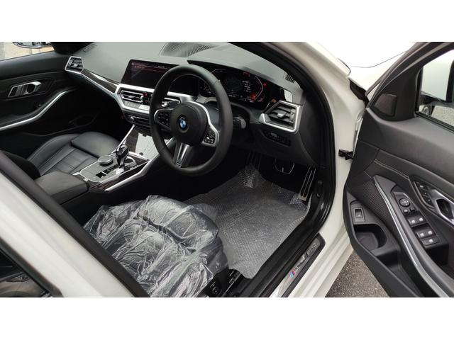 ３シリーズ ３２０ｉ　Ｍスポーツ　１オーナー車両　インテリジェントセーフティ　レーダークルーズコントロール　革シート　ブラインドスポット　パドルシフト　アンビエントライト　パワートランク　全方位カメラ　前後ドラレコ　スペアキー（43枚目）