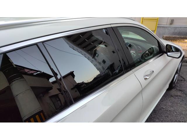 Cクラスステーションワゴン C200 ステーションワゴン スポーツ本革仕様 レーダーセーフティパッケージ ディストロニックプラス 前後ドラレコ 赤革シート ヘッドアップディスプレイ ブラインドスポット パワーバックドア AMG純正18インチ ミシュランタイヤ スペアキー(30枚目)