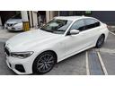 ３シリーズ ３２０ｉ　Ｍスポーツ　１オーナー車両　インテリジェントセーフティ　レーダークルーズコントロール　革シート　ブラインドスポット　パドルシフト　アンビエントライト　パワートランク　全方位カメラ　前後ドラレコ　スペアキー（8枚目）