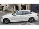３２０ｉ　Ｍスポーツ　１オーナー車両　インテリジェントセーフティ　レーダークルーズコントロール　革シート　ブラインドスポット　パドルシフト　アンビエントライト　パワートランク　全方位カメラ　前後ドラレコ　スペアキー（10枚目）