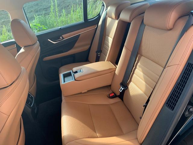 GS300h Iパッケージ 3眼LEDヘッドライト&フォグ ブラウン本革シート(22枚目)