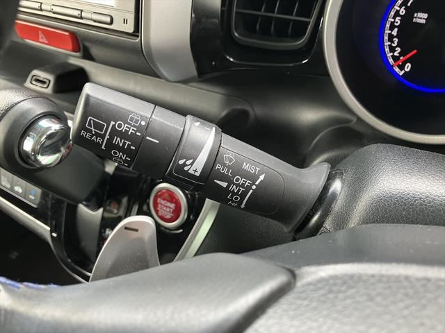 N-BOXカスタム カスタム特別仕様車(28枚目)