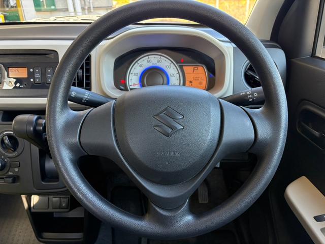 アルト L CD ミュージックプレイヤー接続可 シートヒーター キーレスエントリー ABS 横滑り防止装置 アイドリングストップ エアコン パワーステアリング パワーウィンドウ 運転席・助手席エアバック(4枚目)