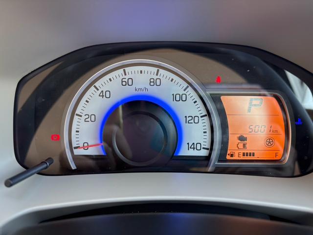 アルト L CD ミュージックプレイヤー接続可 シートヒーター キーレスエントリー ABS 横滑り防止装置 アイドリングストップ エアコン パワーステアリング パワーウィンドウ 運転席・助手席エアバック(6枚目)