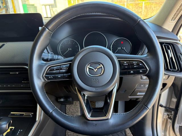 ＣＸ－６０ ２５Ｓ　Ｓパッケージ　衝突被害軽減システム　レーンアシスト　ドライブレコーダー　ナビ　全周囲カメラ　フルセグＴＶ　Ｂｌｕｅｔｏｏｔｈ　ＬＥＤヘッドライト　コーナーセンサー　クルコン　ＡＷ１８インチ　シートヒーター（5枚目）