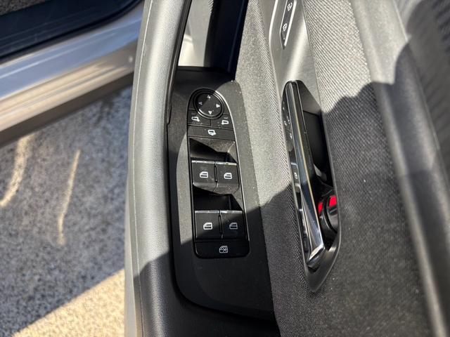 ＣＸ－６０ ２５Ｓ　Ｓパッケージ　衝突被害軽減システム　レーンアシスト　ドライブレコーダー　ナビ　全周囲カメラ　フルセグＴＶ　Ｂｌｕｅｔｏｏｔｈ　ＬＥＤヘッドライト　コーナーセンサー　クルコン　ＡＷ１８インチ　シートヒーター（12枚目）