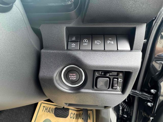 ジムニー ＸＣ　届出済未使用車・禁煙車・　４ＷＤ　クリアランスソナー　オートクルーズコントロール　レーンアシスト　衝突被害軽減システム　オートライト　ＬＥＤヘッドランプ　ヘッドライトウォッシャー　スマートキー　アイドリングストップ（9枚目）