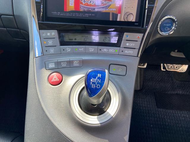 プリウス Sツーリングセレクション 30系後期モデル/車検2年付き/ALPINEビックエックスナビTV/バックカメラ/Bluetooth/コーナーセンサー/ETC/LEDヘッドライト/スマートキー/純正17インチアルミ(11枚目)