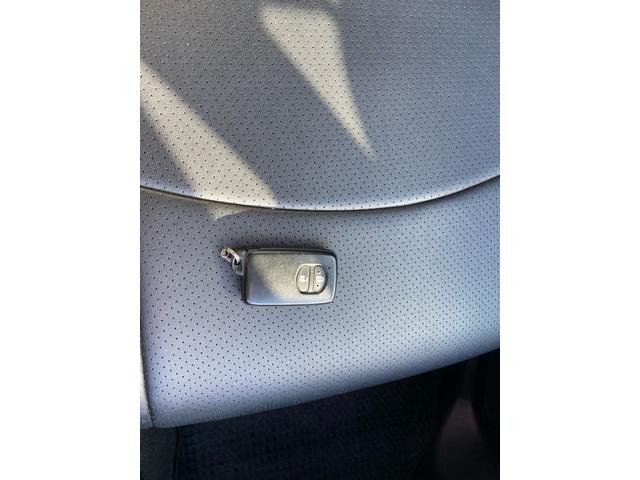 プリウス Sツーリングセレクション 30系後期モデル/車検2年付き/ALPINEビックエックスナビTV/バックカメラ/Bluetooth/コーナーセンサー/ETC/LEDヘッドライト/スマートキー/純正17インチアルミ(46枚目)