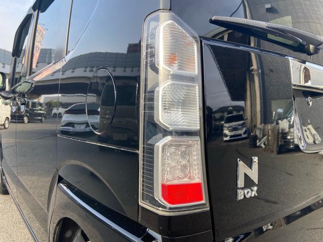 Ｎ－ＢＯＸ Ｇ　車検２年付　４ＷＤ　プッシュスタート　スマートキー　電動格納ミラー　ベンチシート　ＣＶＴ　盗難防止システム　ＡＢＳ　ＥＳＣ　ＣＤ　　衝突安全ボディ　エアコン（25枚目）
