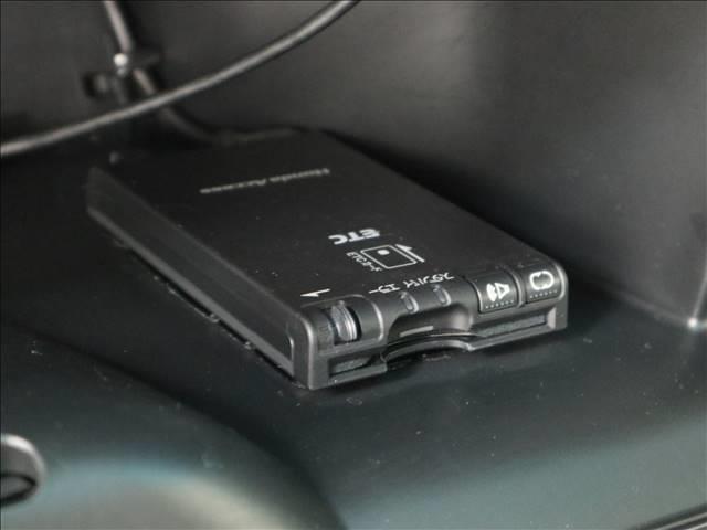 Fパッケージ HYBRID Fパッケージ 修復歴無 内外装仕上済 純正9インチナビ(13枚目)