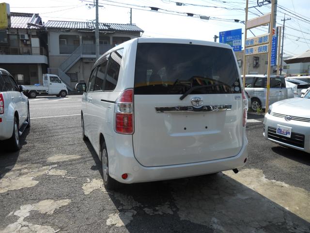ノア トヨタ ｙｙ ５人乗り荷物積めます の中古車詳細 中古車検索ならkurutown クルタウン