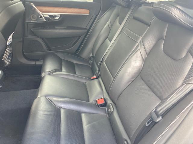 T6 AWD インスクリプション サンルーフ 純正ナビ フルセグTV ETC バックカメラ サイドカメラ 全周囲カメラ 電動リアゲート 純正20インチアルミホイール シートヒーター シートエアコン(32枚目)