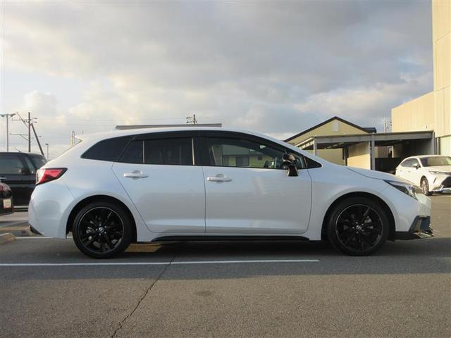 カローラツーリング ハイブリッド ダブルバイビー 4WD フルセグ メモリーナビ バックカメラ 衝突被害軽減システム ETC LEDヘッドランプ ワンオーナー 記録簿(30枚目)