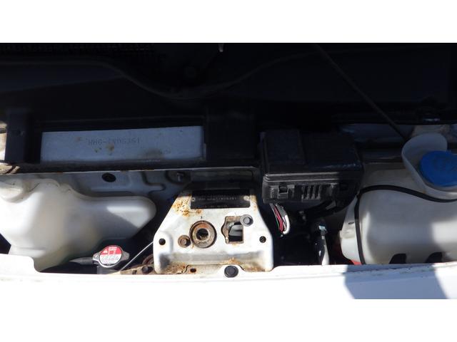 アクティバン ＳＤＸ　４ＷＤ　５速マニュアル　エアコン　パワステ　社外アルミ（17枚目）