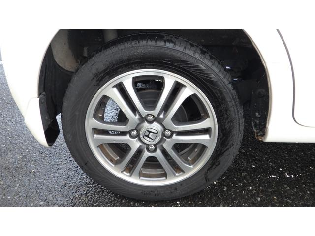 N-BOX G ターボSSパッケージ 4WD ターボ オートエアコン 純正ギャザーズナビ ワンセグ Bluetooth クルーズコントロール 両側パワースライド HID シートヒーター(19枚目)